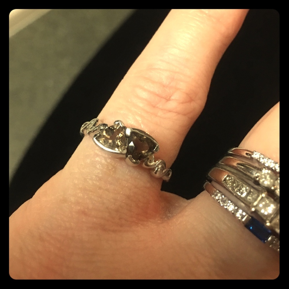 925 sterling silver smokey topaz ring size 6.5 beautiful! Never wore th…
